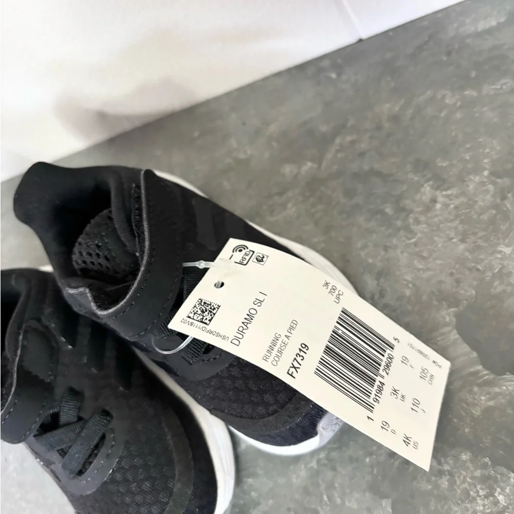 Adidas duramo black infant sneakers athletic new Velcro strap unisex size 4